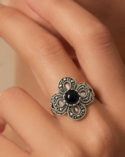 925 Sterling Silver Ring with a Black Swiss Center Stone
