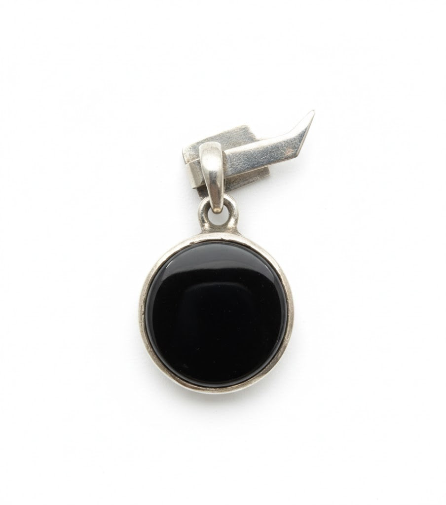Turkish Silver Black Stone Pendant 925 – Compact
