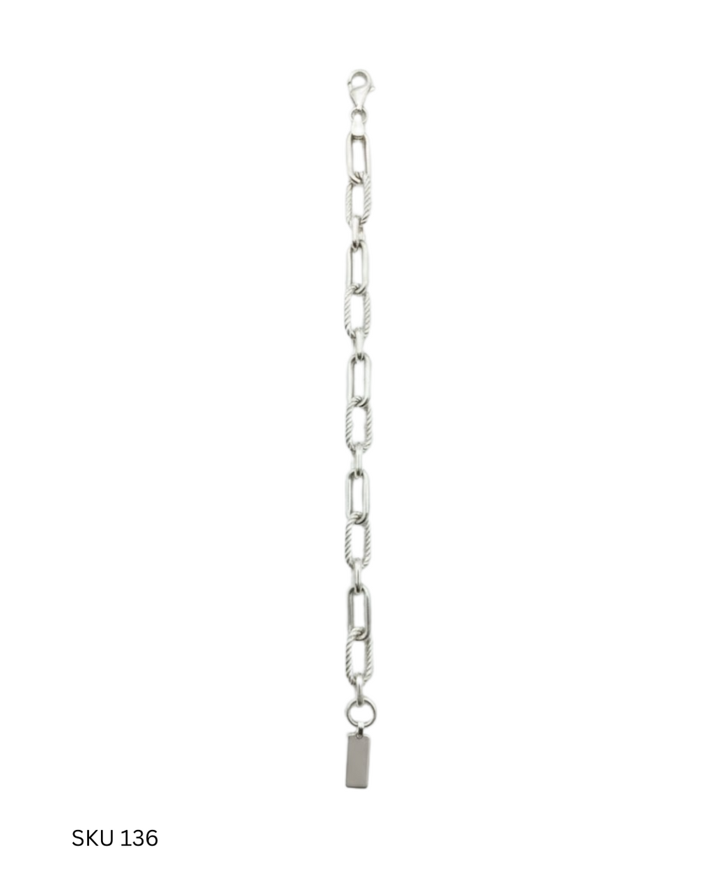 A timeless men’s bracelet crafted from solid Italian 925 sterling silver. Featuring a polished finish and balanced weight, it is designed for long-lasting elegance and daily comfort.