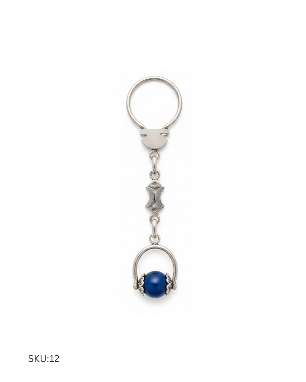 Best-selling Egyptian silver medal keychain crafted in 800 silver purity. Featuring a clean Western-inspired design, this piece is versatile, elegant, and suitable for both men and women, ideal as a stylish everyday accessory or gift.