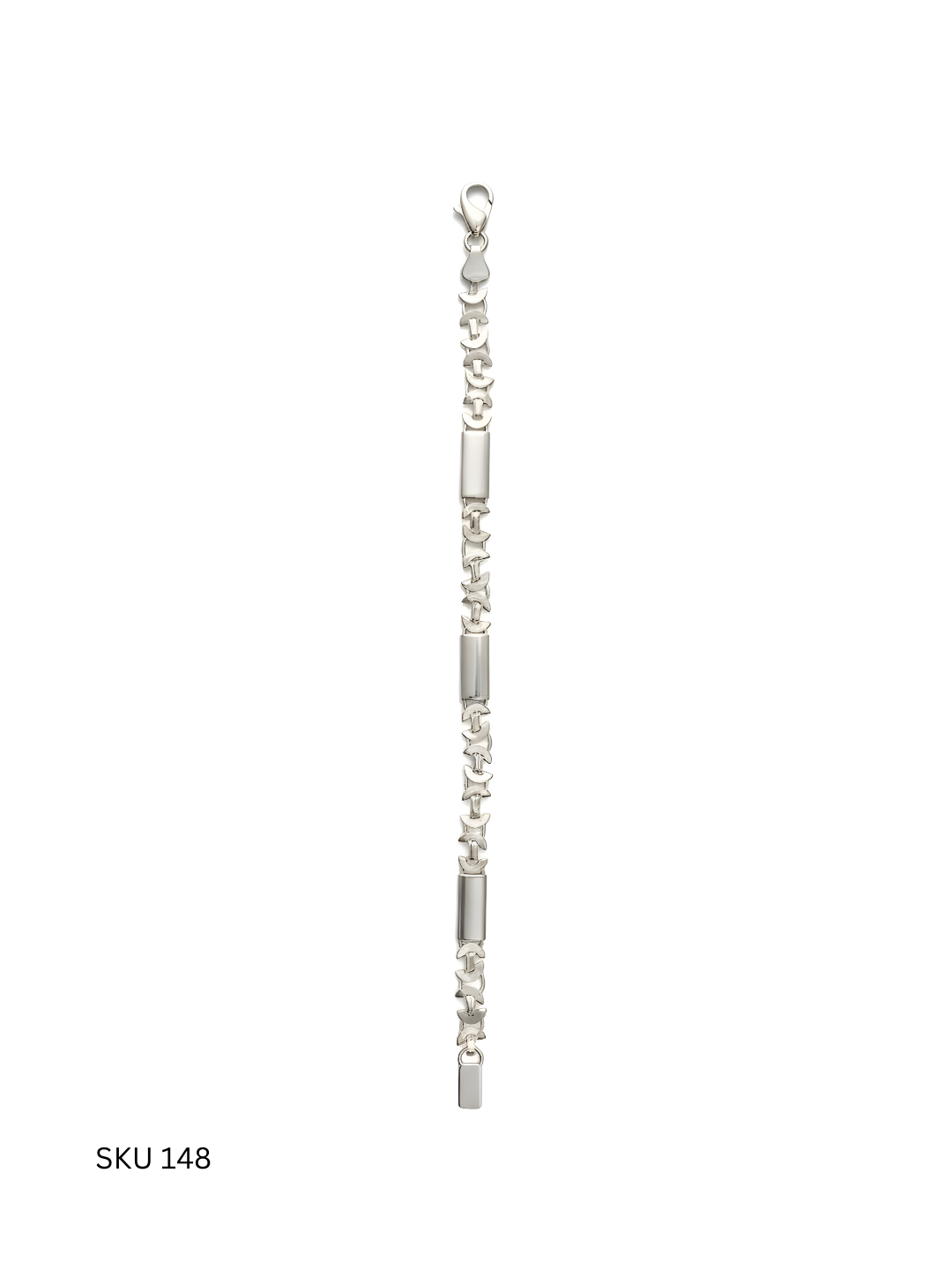 A refined Euro-style bracelet crafted in Italian 925 sterling silver. Balanced proportions and polished links create a sophisticated everyday accessory.