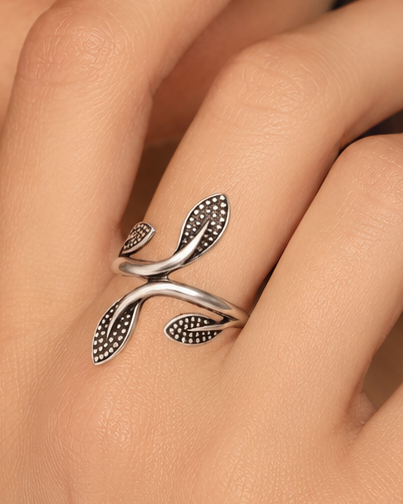 925 Sterling Silver Leaf Ring with Swiss Center Stones