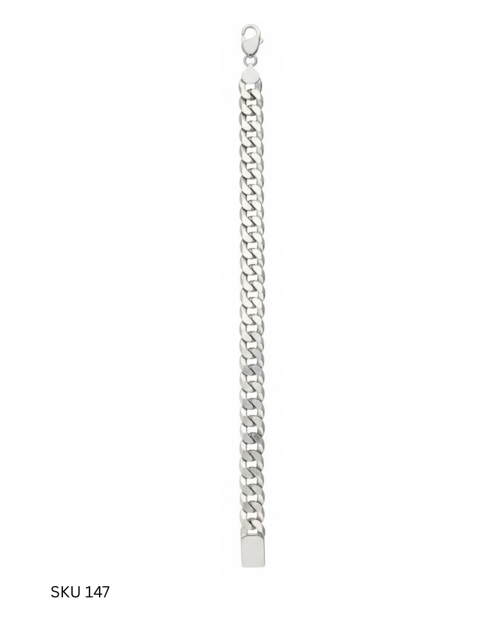 A luxury fish scale-inspired bracelet crafted from Italian 925 sterling silver. Its intricate structure reflects exceptional craftsmanship and premium weight.