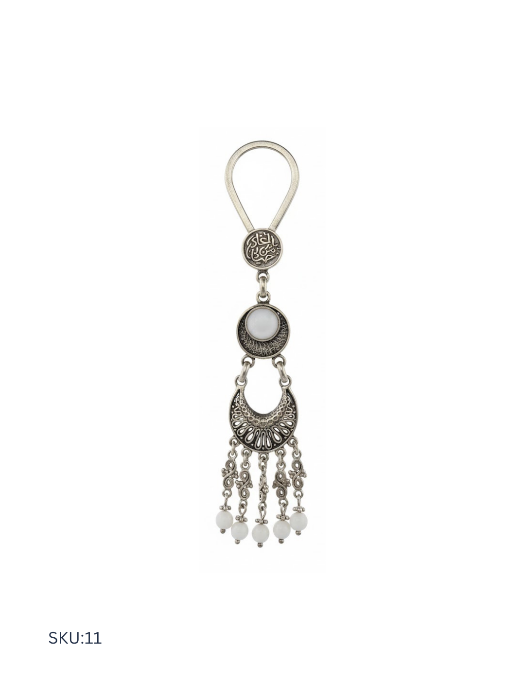 A refined lady’s silver medal keychain crafted from authentic Egyptian silver with 800 purity. Designed in a modern Western style, this premium piece combines elegance and durability, making it a sophisticated accessory for everyday use or a thoughtful gift for her.