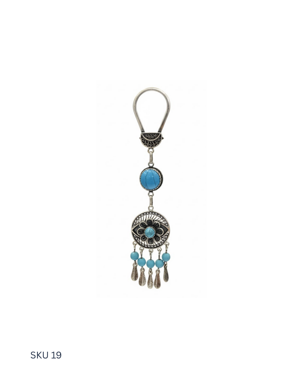 Best-selling lady’s silver medal keychain crafted from Egyptian 800 silver and finished with decorative stones. Designed in a Western style, it offers excellent value with elegant detailing.