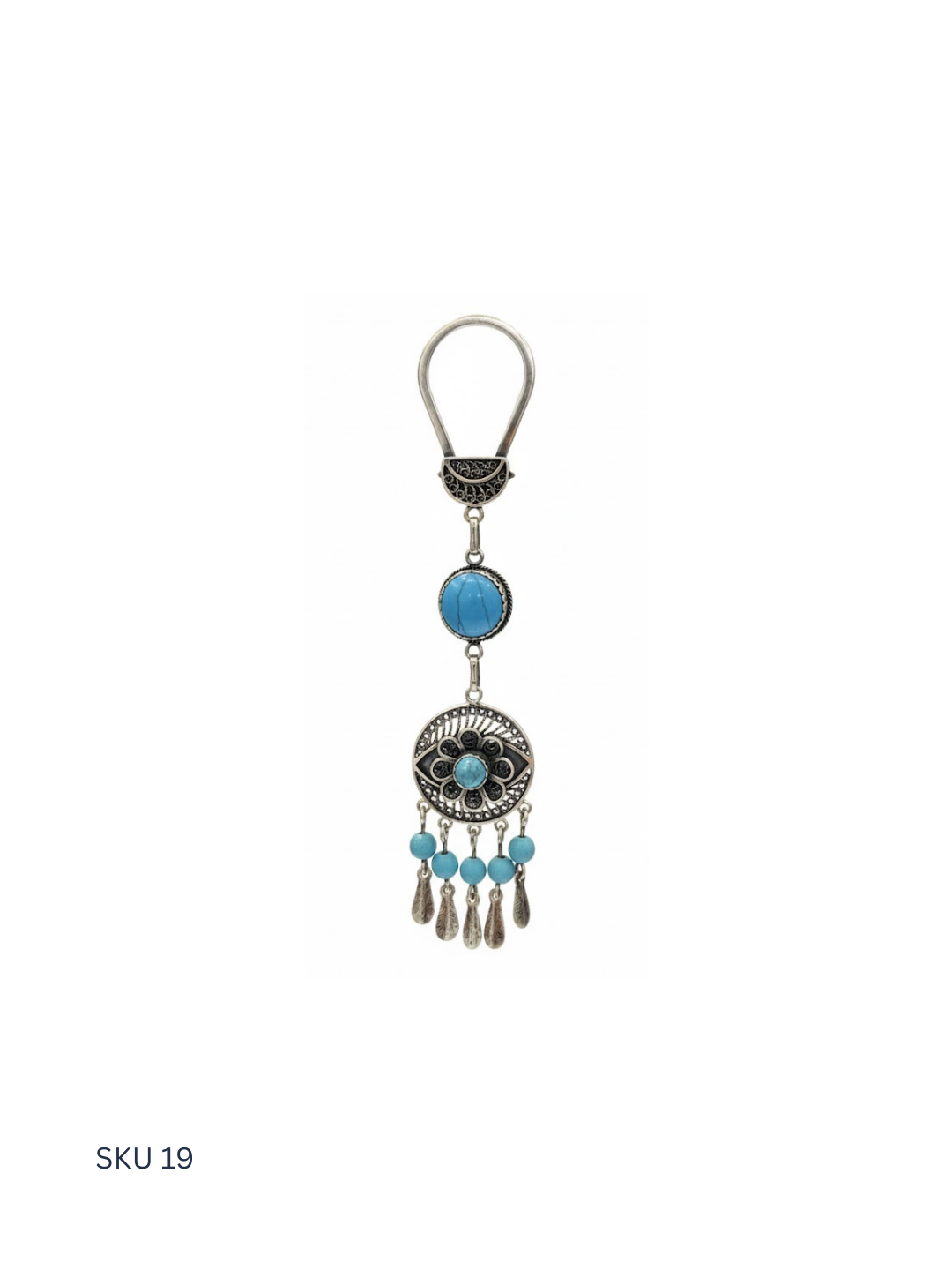 Best-selling lady’s silver medal keychain crafted from Egyptian 800 silver and finished with decorative stones. Designed in a Western style, it offers excellent value with elegant detailing.