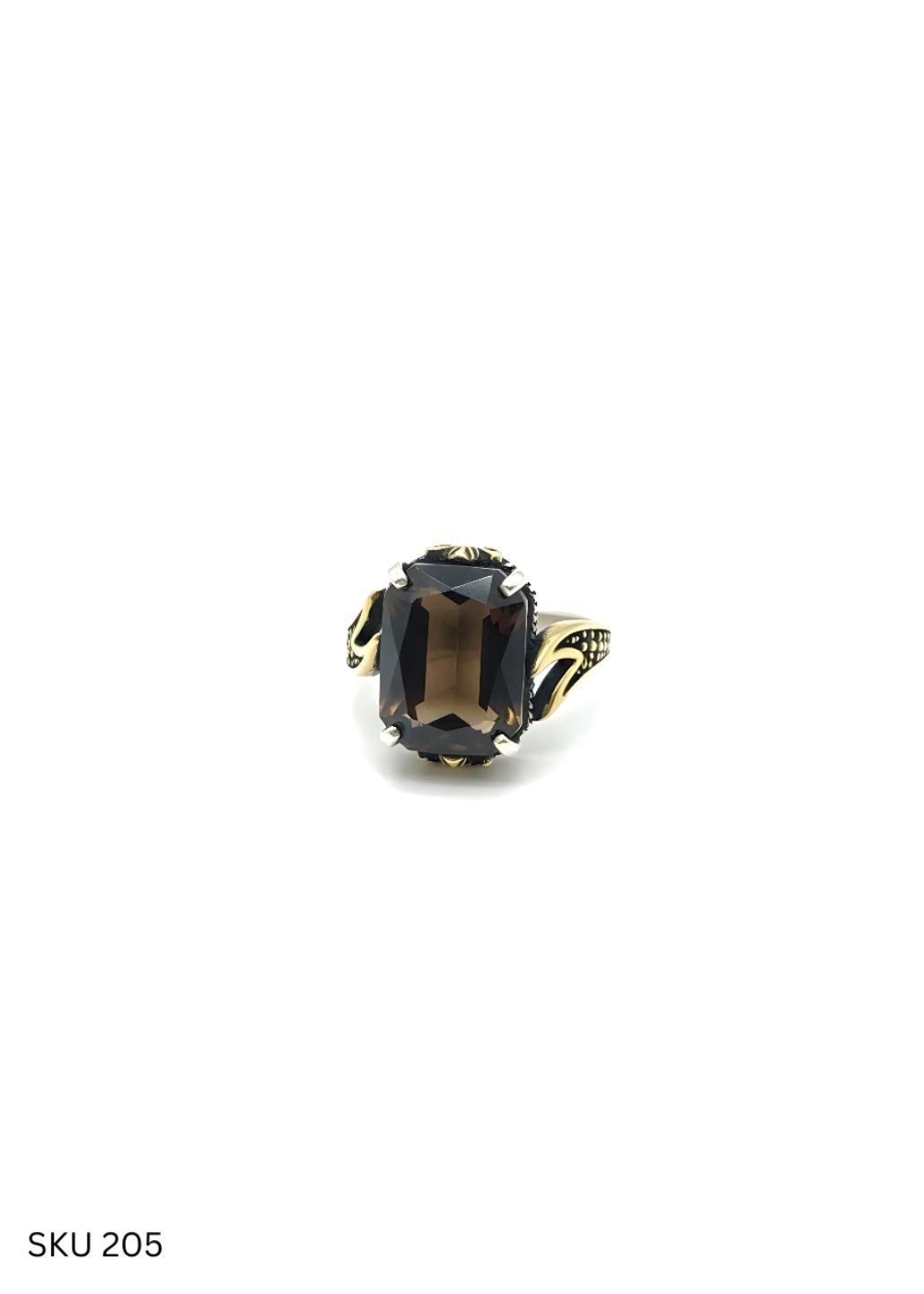 A contemporary men’s ring crafted from Turkish 925 sterling silver and finished with a black stone. Clean lines and modern proportions define its design.