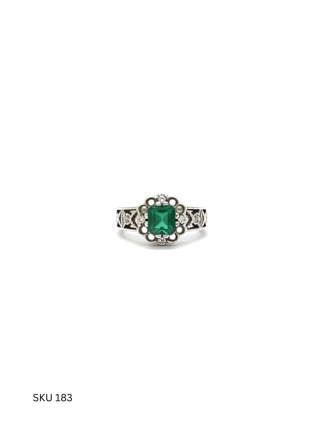 A classic men’s ring crafted from Turkish 925 sterling silver, accented with a green stone. Designed for subtle color and everyday elegance.