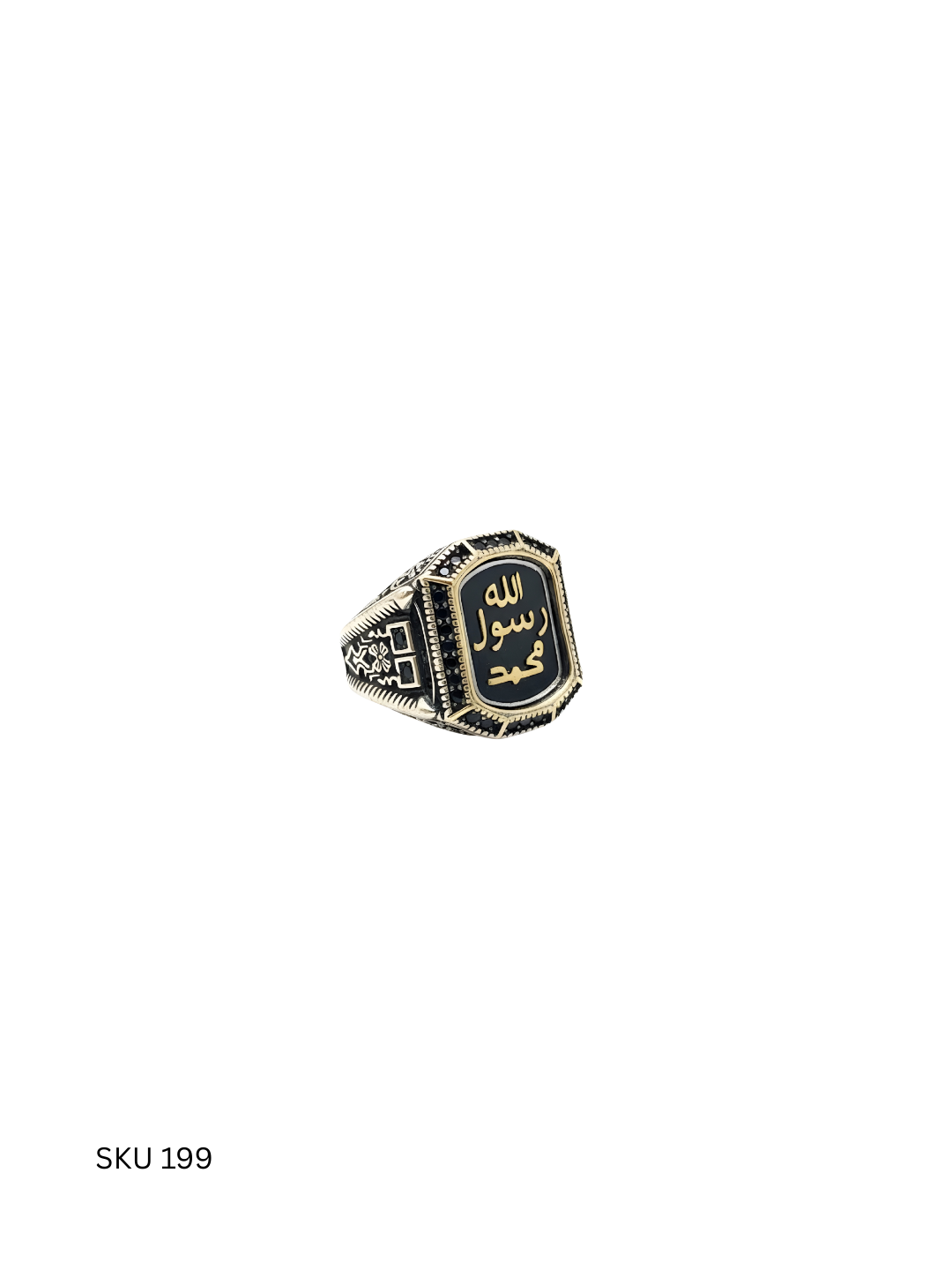 A premium best-selling men’s ring crafted from Turkish 925 sterling silver. Featuring a solid build and refined finish, it is designed for men who appreciate enduring quality.