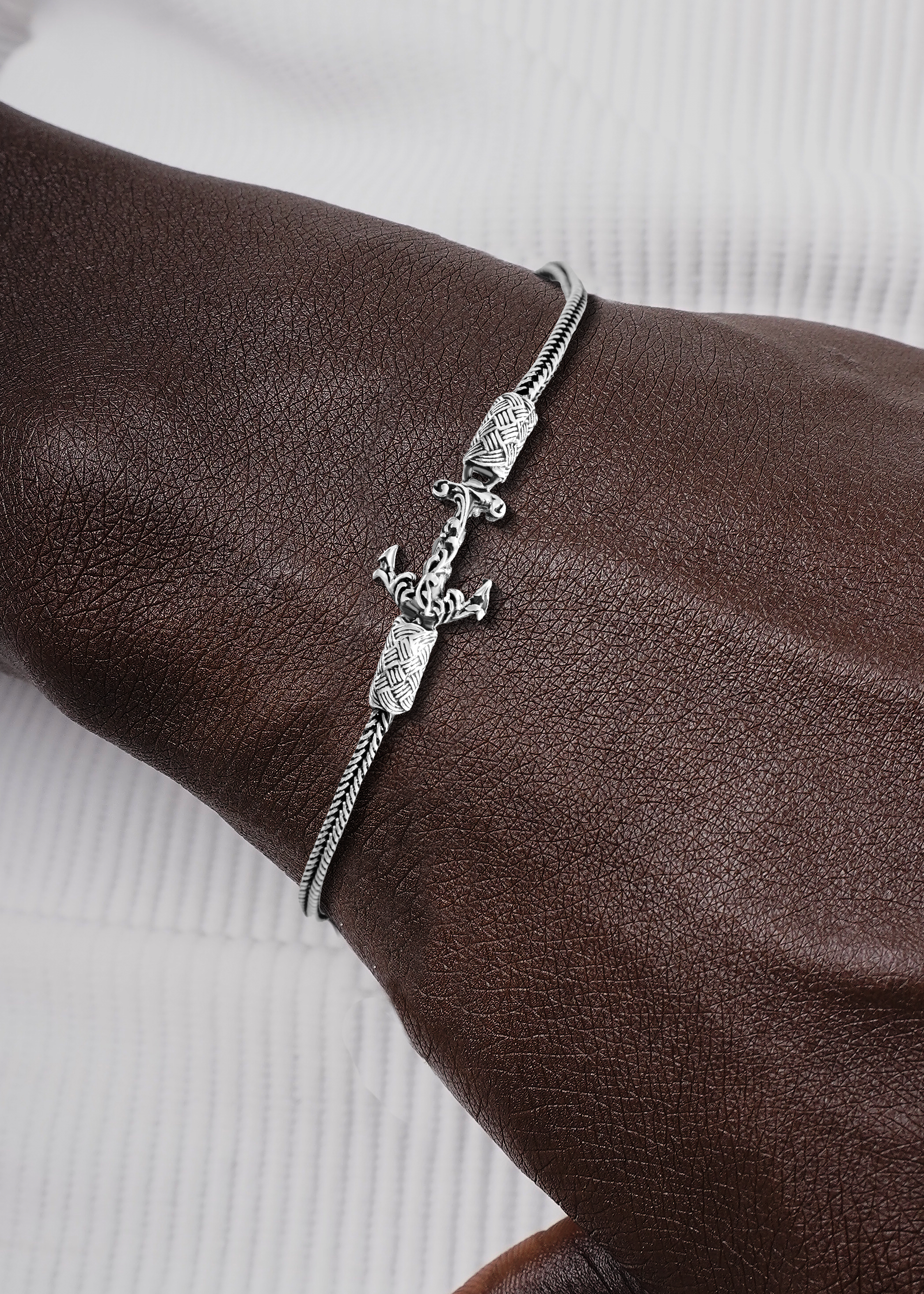 Help Bracelet in Italian 925 Silver